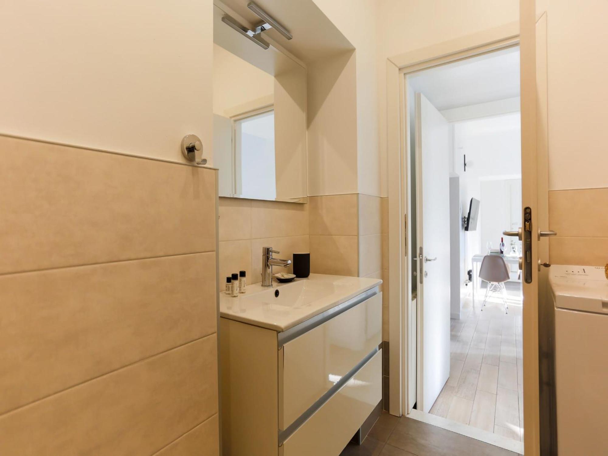 The Best Rent - Spacious Two Bedrooms Apartment Near Porta Romana Mailand Exterior foto