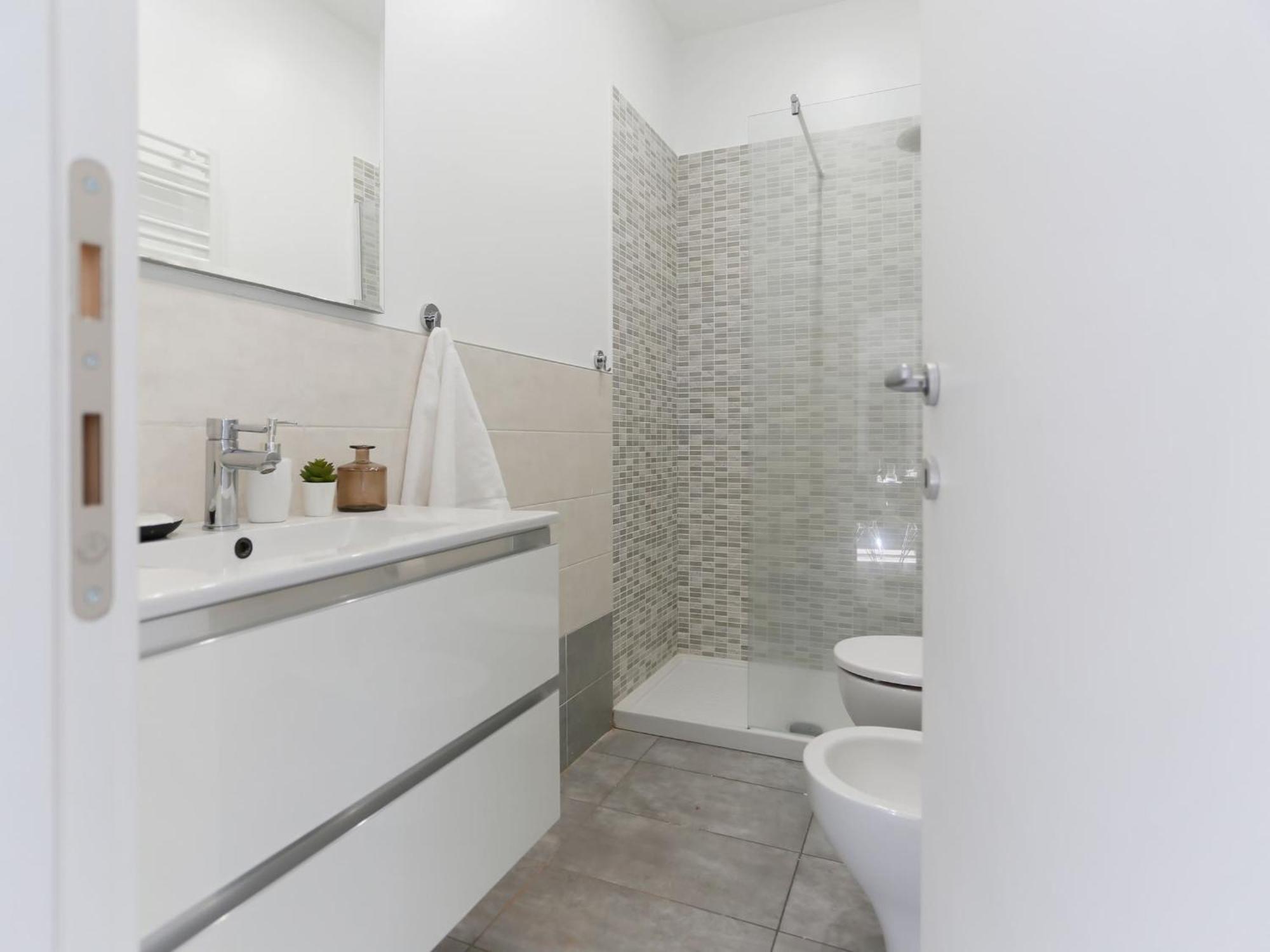 The Best Rent - Spacious Two Bedrooms Apartment Near Porta Romana Mailand Exterior foto
